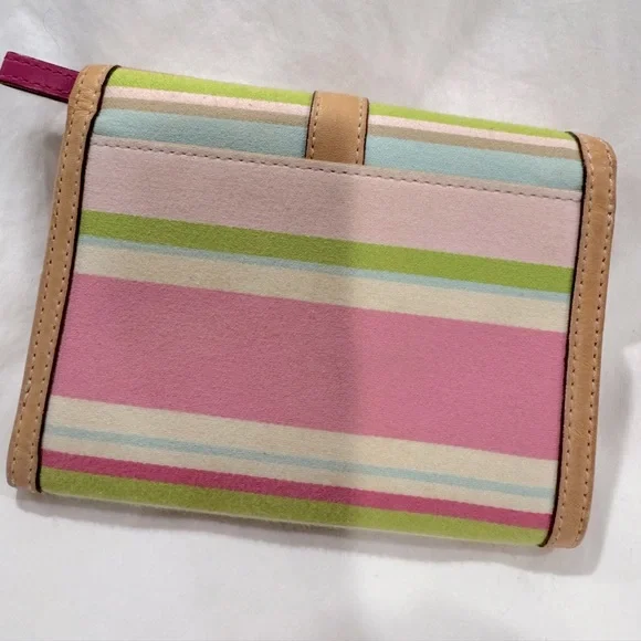 Coach Wallet - Picture 2 of 4